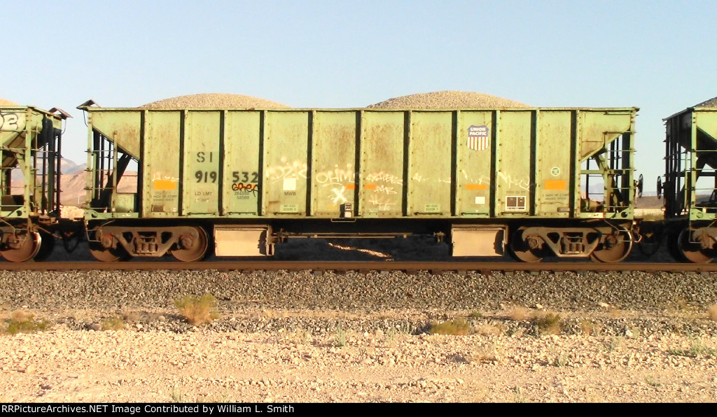 WB Unit Ballast Frt at Erie NV -27